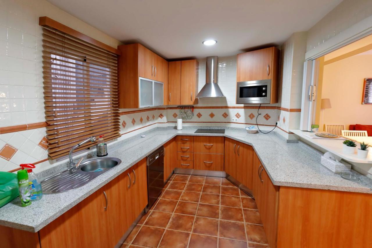 At The Center & Very Close To The Paseo Beach, With Double Garage, Renovated And Fully Equipped Apartment Almunecar Exterior photo