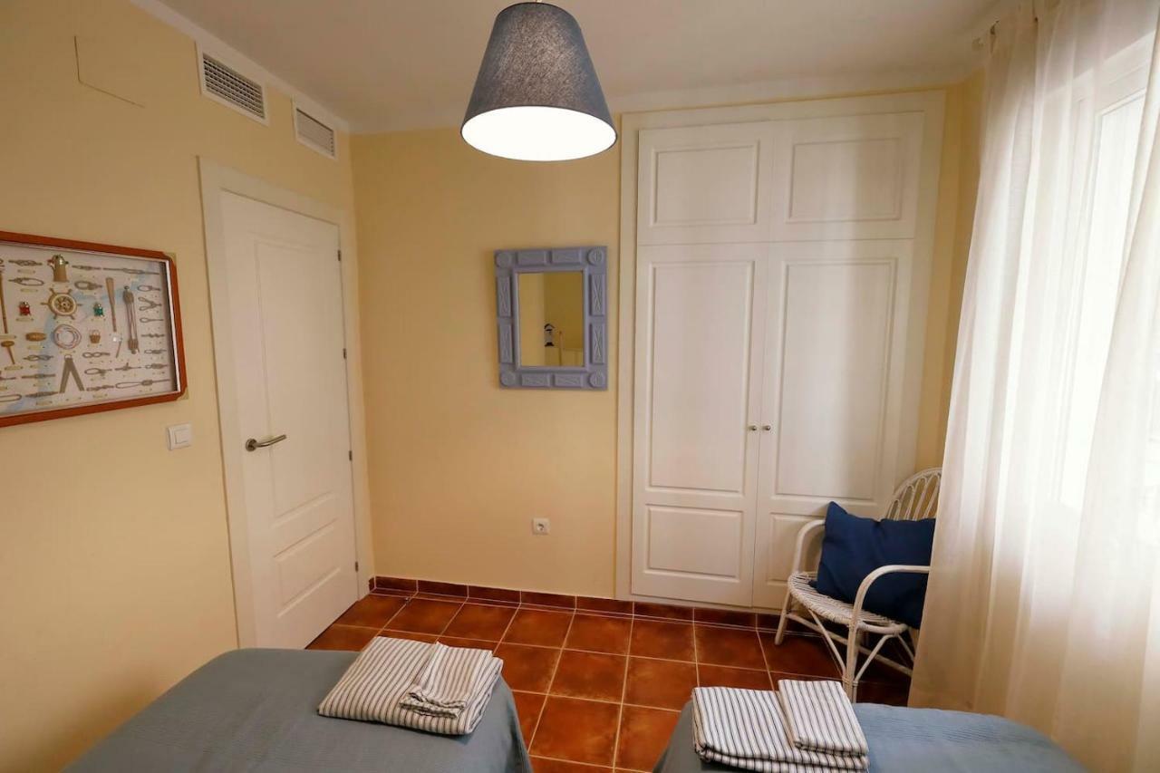 At The Center & Very Close To The Paseo Beach, With Double Garage, Renovated And Fully Equipped Apartment Almunecar Exterior photo